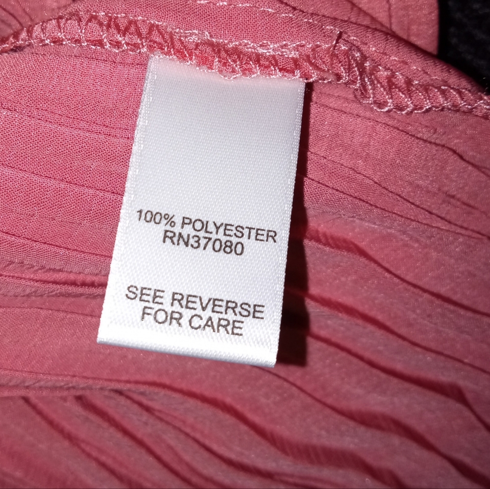 Pleated Pink Ruffled Blouse NWT - Picture 5 of 8